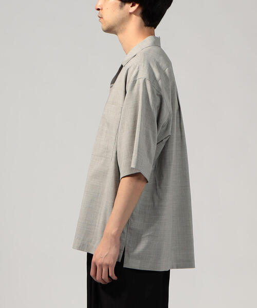 TOMORROWLAND （トゥモローランド）の「ウールレーヨン オープンカラー半袖シャツ（シャツ/ブラウス・メンズ・ベージュ/ネイビー/ライトグレー/ダークブラウン・S/M）」の15枚目の写真