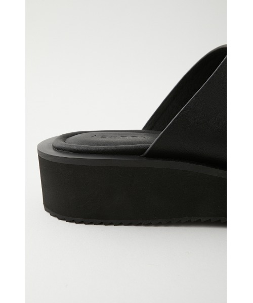 MOUSSY（マウジー）の「PLATFORM THONG サンダル（サンダル・レディース・キャメル/ブラック/ホワイト・MEDIUM/SMALL/LARGE）」の16枚目の写真