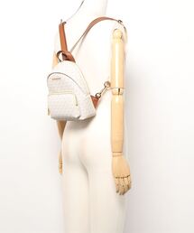 未使用級　マイケルコース　リュック　コンバーチブル　スモール　本革　2way 白 マイケルコース MICHAEL KORS マイケルコース リュック