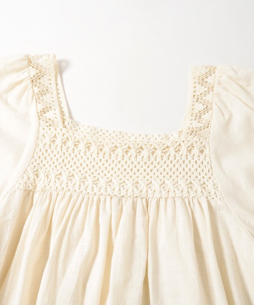 Crisp yours（クリスプユアーズ）の「【WEB限定】スクエアレースパフブラウス（シャツ/ブラウス・レディース・ホワイト/アイボリー・FREE）」の17枚目の写真