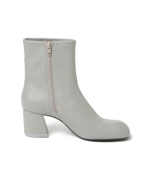 JEANASIS（ジーナシス）の「オブリークトゥストレッチブーツ/956535（ブーツ・レディース・ホワイト/ブラック/グレー・MEDIUM/LARGE）」の22枚目の写真