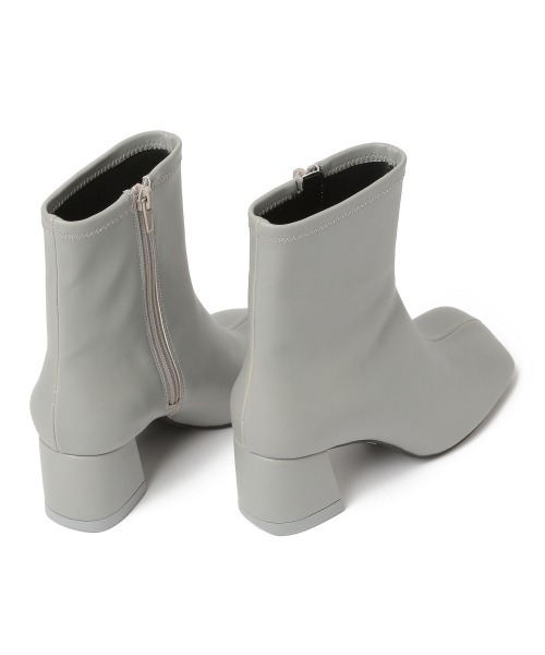 JEANASIS（ジーナシス）の「オブリークトゥストレッチブーツ/956535（ブーツ・レディース・ホワイト/ブラック/グレー・MEDIUM/LARGE）」の20枚目の写真