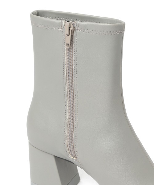JEANASIS（ジーナシス）の「オブリークトゥストレッチブーツ/956535（ブーツ・レディース・ホワイト/ブラック/グレー・MEDIUM/LARGE）」の21枚目の写真