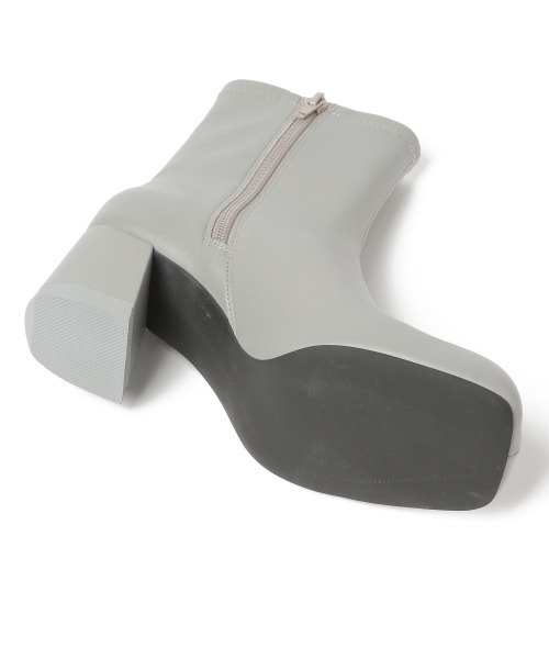 JEANASIS（ジーナシス）の「オブリークトゥストレッチブーツ/956535（ブーツ・レディース・ホワイト/ブラック/グレー・MEDIUM/LARGE）」の13枚目の写真