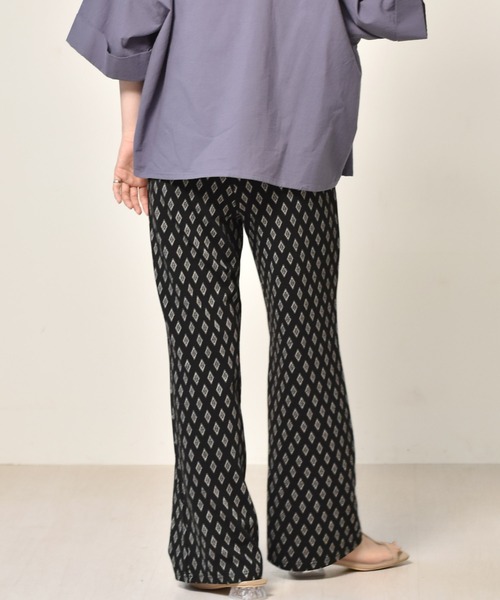 RETRO GIRL（レトロガール）の「ジャガード柄パンツ（その他パンツ・レディース・ブラック/ダークブラウン/ベージュ/アイボリー・FREE）」の18枚目の写真