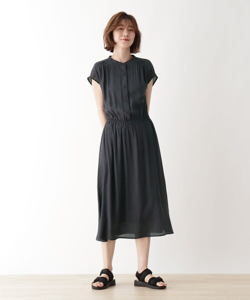 DRESKIP(ドレスキップ)の「◆バンドカラーフレアーワンピース(ワンピース・レディース・グレー系その他/カーキ/ダークオレンジ・02/03/04)」の2枚目の写真