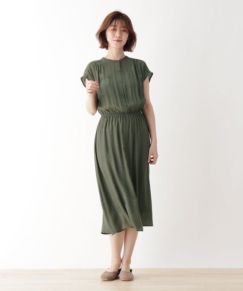 DRESKIP(ドレスキップ)の「◆バンドカラーフレアーワンピース(ワンピース・レディース・グレー系その他/カーキ/ダークオレンジ・02/03/04)」の1枚目の写真