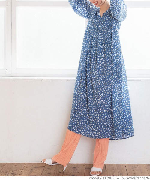 coca(coca)(コカ)の「ランダムプリーツゆるレギンス(レギンス/スパッツ・レディース・ブラック/ベージュ/グリーン/オレンジ・SHORT/LONG/M/L)」の6枚目の写真