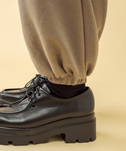 RASVOA（ラスボア）の「【セットアップ着用可】ビンテージダメージスウェットパンツ（スウェットパンツ・レディース・チャコールグレー/グリーン/グレイッシュベージュ・FREE）」の15枚目の写真