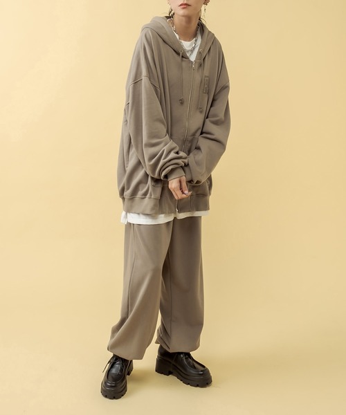 RASVOA（ラスボア）の「【セットアップ着用可】ビンテージダメージスウェットパンツ（スウェットパンツ・レディース・チャコールグレー/グリーン/グレイッシュベージュ・FREE）」の5枚目の写真