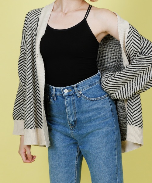 Anuenue（アヌエヌエ）の「インナーレス ブラカップ付きバッククロスキャミソール（キャミソール・レディース・ホワイト/ブラック/ネイビー/ブラウン/グレー/レッド/ピンク/イエロー/オレンジ/ライトベージュ・FREE）」の3枚目の写真