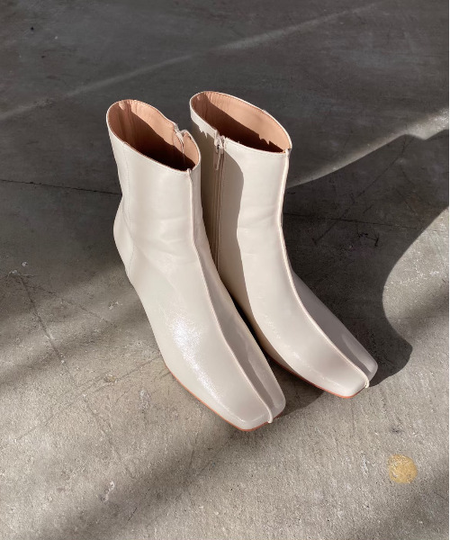 SANSeLF(サンセルフ)の「【SANSeLF】 Se fake leather boots sans21a002(ブーツ・レディース・ブラック/オレンジ/アイボリー・40/38/39/36/37)」の2枚目の写真