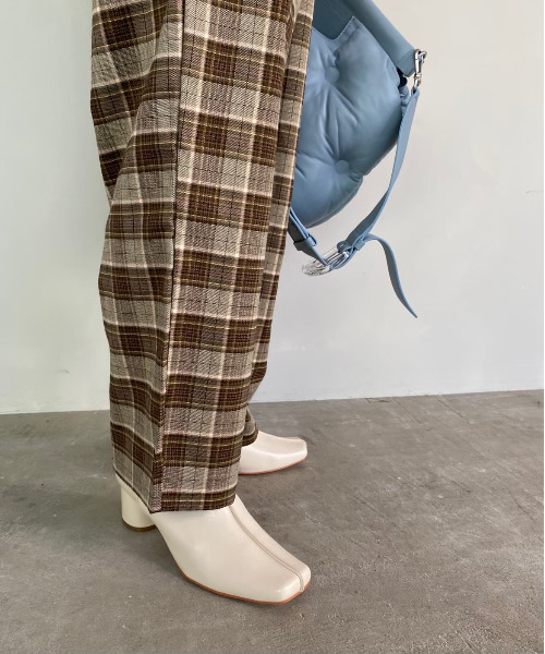 SANSeLF(サンセルフ)の「【SANSeLF】 Se fake leather boots sans21a002(ブーツ・レディース・ブラック/オレンジ/アイボリー・40/38/39/36/37)」の10枚目の写真