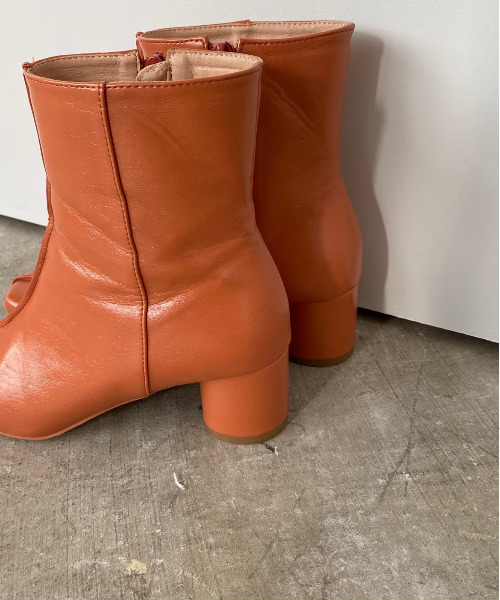 SANSeLF(サンセルフ)の「【SANSeLF】 Se fake leather boots sans21a002(ブーツ・レディース・ブラック/オレンジ/アイボリー・40/38/39/36/37)」の15枚目の写真