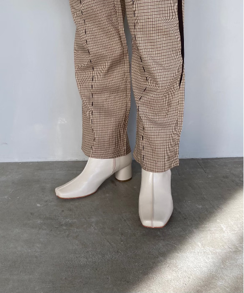 SANSeLF(サンセルフ)の「【SANSeLF】 Se fake leather boots sans21a002(ブーツ・レディース・ブラック/オレンジ/アイボリー・40/38/39/36/37)」の17枚目の写真