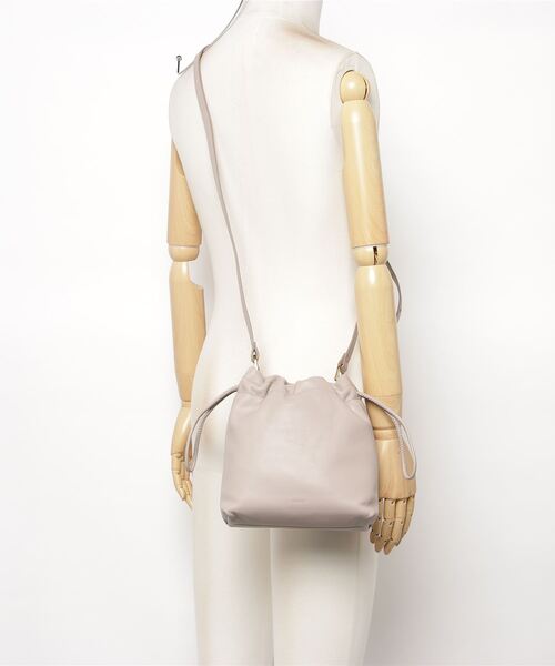 FOSSIL（フォッシル）の「GIGI CROSSBODY ZB1526788（メッセンジャーバッグ・レディース・グレー・FREE）」の7枚目の写真