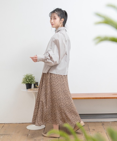 Mysa&Liina(ミーサリーナ)の「レトロフラワースカート(スカート・レディース・ブラック/ベージュ・M)」の6枚目の写真