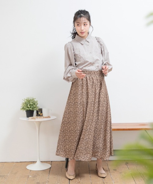Mysa&Liina(ミーサリーナ)の「レトロフラワースカート(スカート・レディース・ブラック/ベージュ・M)」の8枚目の写真