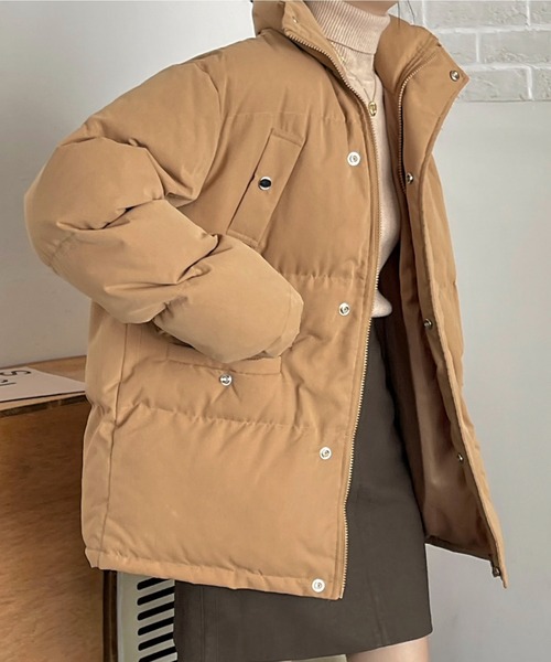 emi+（エミプラス）の「中綿ジャケットコート（ダウンジャケット/コート・レディース・ホワイト/ブラック/ライトブラウン/ダークブラウン/グレー/キャメル/ネイビー/カーキ/ベージュ/ブラウン・FREE）」の10枚目の写真