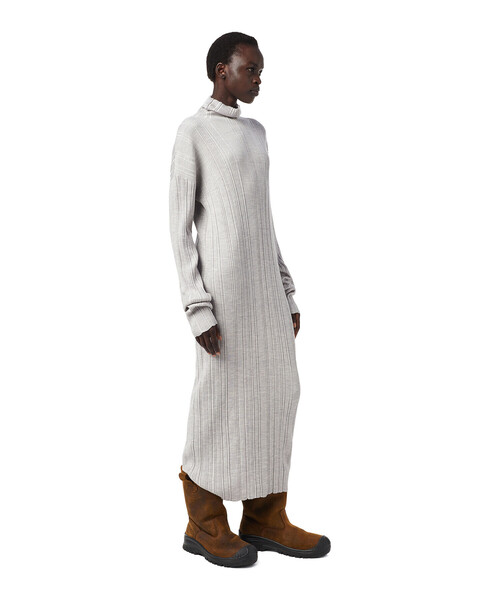 DIESEL（ディーゼル）の「レディース タートルネック ニット リブニット ドロップショルダー マキシ丈（ワンピース・レディース・グレー/パープル/グリーン・X-SMALL/MEDIUM/SMALL/LARGE）」の8枚目の写真