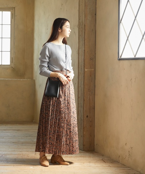 menue(メヌエ)の「スクエアトゥレースアップバブーシュ(ドレスシューズ・レディース・ブラック/ベージュ/アイボリー・LL/3L/S/M/L/XS)」の20枚目の写真