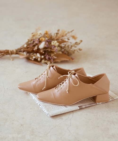 menue(メヌエ)の「スクエアトゥレースアップバブーシュ(ドレスシューズ・レディース・ブラック/ベージュ/アイボリー・LL/3L/S/M/L/XS)」の21枚目の写真