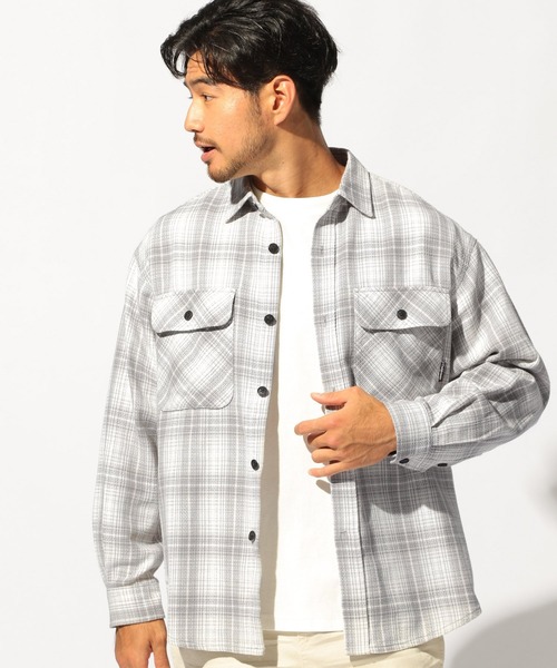 BAYFLOW（ベイフロー）の「カリフォルニアチェックシャツ（シャツ/ブラウス・メンズ・オフホワイト/オレンジ/ブルー・SMALL/MEDIUM/LARGE）」の2枚目の写真