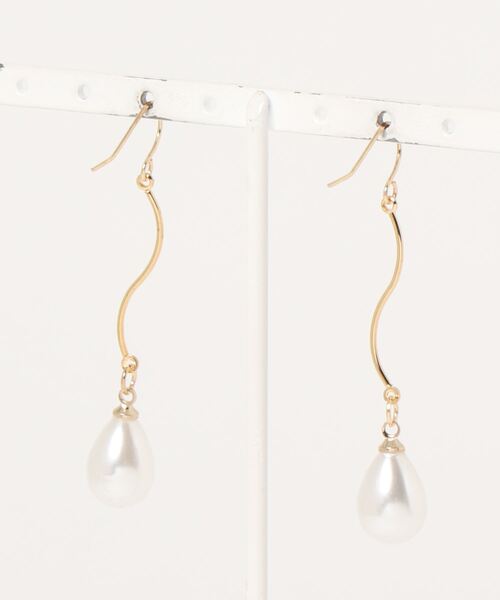 natural couture(ナチュラルクチュール)の「パールピアス(ピアス(両耳用)・レディース・その他1/その他2/その他3・FREE)」の5枚目の写真