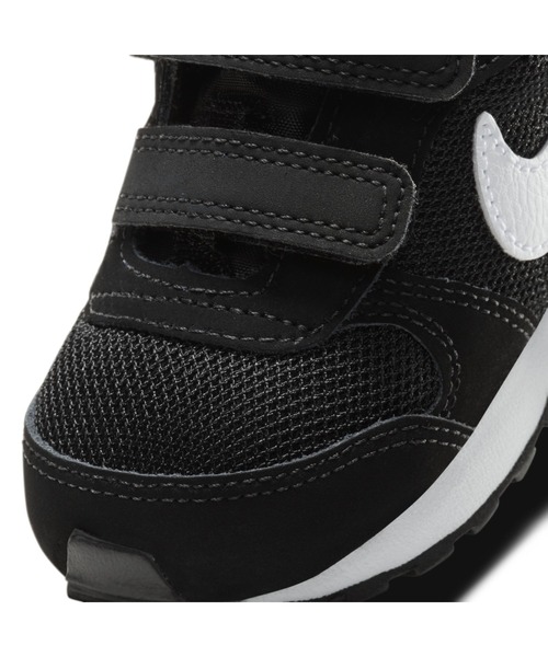 NIKE（ナイキ）の「ナイキ MD ランナー 2 キッズシューズ / Nike MD Runner 2 Baby/Toddler Shoe（スニーカー・キッズ・ブラック・12/15 /13/16）」の7枚目の写真