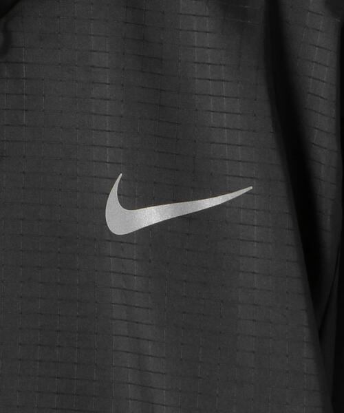 NIKE（ナイキ）の「＜NIKE(ナイキ)＞エッセンシャル ウィメンズ ランニングジャケット（その他アウター・レディース・ブラック・M/S）」の18枚目の写真