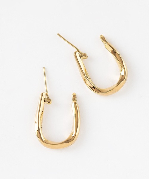 JUICY ROCK（ジューシーロック）の「CYCRO/GP(SV925) ツイストオーバルフープピアス（ピアス（両耳用）・レディース・ゴールド・ONE SIZE）」の3枚目の写真