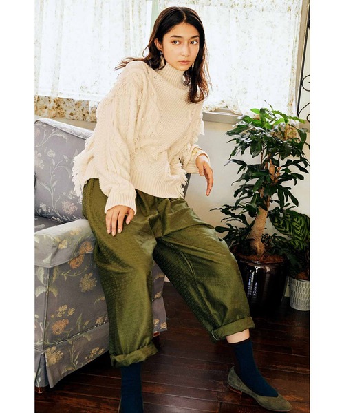 MEDE19F（メデジュウキュウ）の「ＭＥＤＥ１９Ｆ　デコラティブニット（ニット/セーター・レディース・ピンク/オフホワイト・MEDIUM/LARGE/X-LARGE/XX-LARGE）」の3枚目の写真