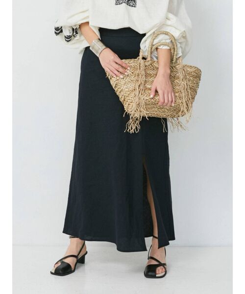 Ungrid（アングリッド）の「スリットフレアスカート（スカート・レディース・ブラック/ターコイズブルー/ベージュ・FREE）」の18枚目の写真