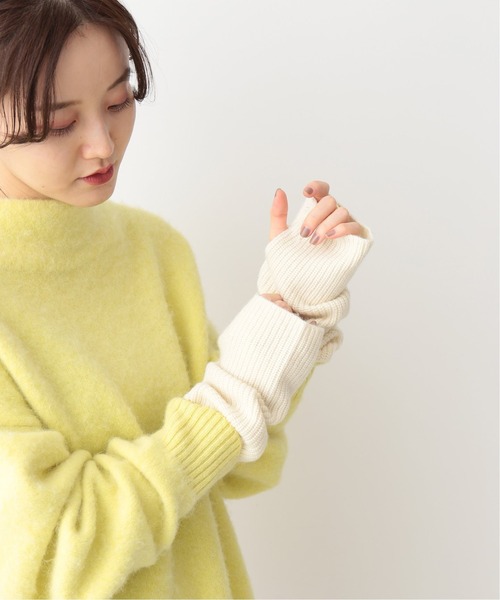 IENA（イエナ）の「カシミヤグローブ◆（手袋・レディース・ライトグレー/ブラック/ブルー/イエロー系その他・FREE）」の15枚目の写真