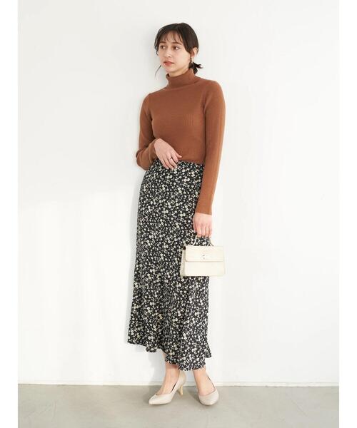 earth music&ecology（アースミュージックアンドエコロジー）の「リブタートルニット＊（ニット/セーター・レディース・アイボリー/ブラック/杢グレー/キャメル・M/S）」の13枚目の写真