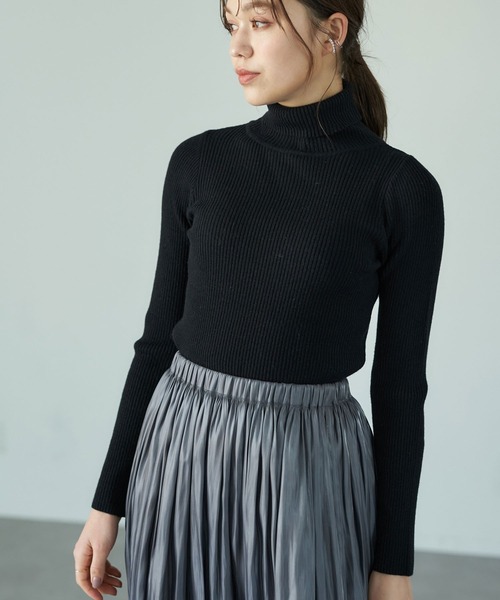 earth music&ecology（アースミュージックアンドエコロジー）の「リブタートルニット＊（ニット/セーター・レディース・アイボリー/ブラック/杢グレー/キャメル・M/S）」の3枚目の写真