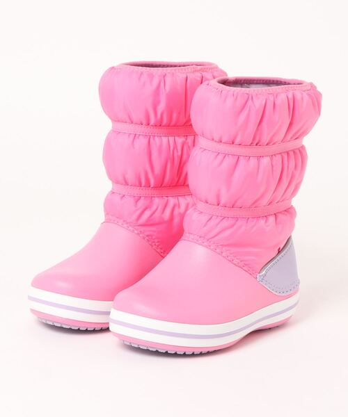 crocs（クロックス）の「《crocs》ｸﾛｯｸｽ ｸﾛｯｸﾊﾞﾝﾄﾞｳｨﾝﾀｰﾌﾞｰﾂｷｯｽﾞ（ブーツ・キッズ・ネイビー/ピンク・18.0cm/17.5cm/18.5cm/19.0cm）」の2枚目の写真