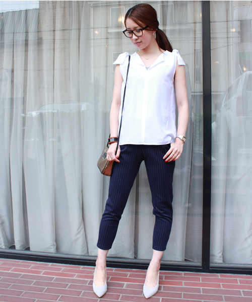 JENEVIEVE（ジュヌヴィエーヴ）の「ピンストライプジャージーパンツ（その他パンツ・レディース・ホワイト/ネイビー・1/0）」の17枚目の写真