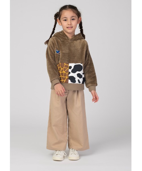 Design Tshirts Store graniph（デザイン　ティーシャツ　ストア　グラニフ）の「アニマルフェイクファー｜キッズアニマルポケットパーカー（パーカー・キッズ・ベージュ・100/110/120/130/140）」の10枚目の写真