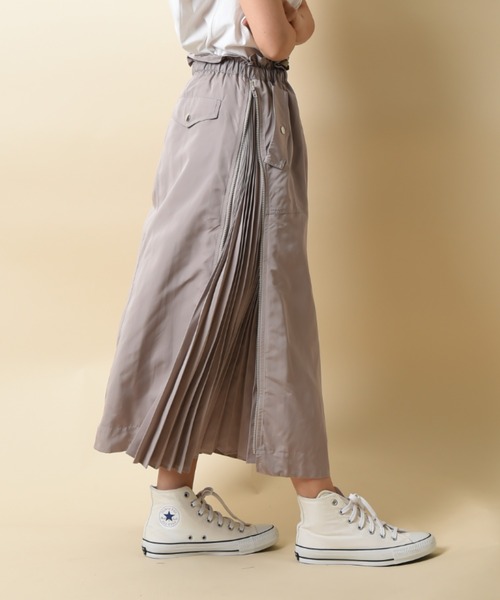 INTERPLANET(インタープラネット)の「サイドプリーツミリタリースカート(スカート・レディース・カーキ/ネイビー/グレイッシュベージュ/ベージュ/ブルー/カーキ系1・FREE)」の18枚目の写真