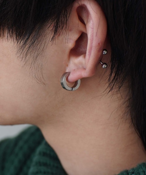 Port（ポート）の「メタル フェイクピアス イヤーカフ 3色set ( ユニセックス / メンズアクセ )（イヤーカフ・メンズ・その他・FREE）」の4枚目の写真