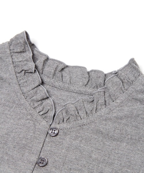 studio CLIP（スタディオクリップ）の「ボタンスタンドコットン付け襟（付け襟・レディース・グレー/オフホワイト/ブルー・FREE）」の5枚目の写真