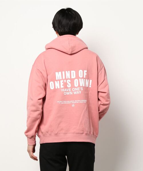 AZUL by moussy(アズールバイマウジー)の「MIND OF ONES OWN HOODIE/マインドオブワンスオウンフーディ(パーカー・メンズ・ホワイト/ブラック/ライトピンク・MEDIUM/LARGE)」の7枚目の写真