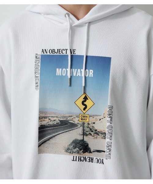 AZUL by moussy(アズールバイマウジー)の「MIND OF ONES OWN HOODIE/マインドオブワンスオウンフーディ(パーカー・メンズ・ホワイト/ブラック/ライトピンク・MEDIUM/LARGE)」の15枚目の写真