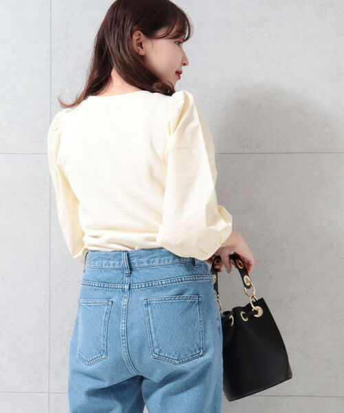 fredy emue（フレディエミュ）の「袖ボリューム プルオーバーカットソー（Tシャツ/カットソー・レディース・ブラック/サックスブルー/アイボリー・38）」の11枚目の写真