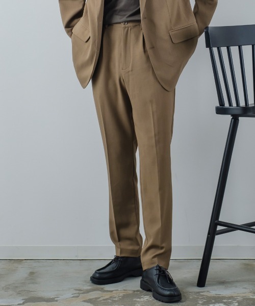 improves(インプローブス)の「ナチュラルストレッチ タック ストレート スラックスパンツ セットアップ対応(スラックス・メンズ・ブラウン/チャコール/グリーン・LARGE/MEDIUM)」の3枚目の写真