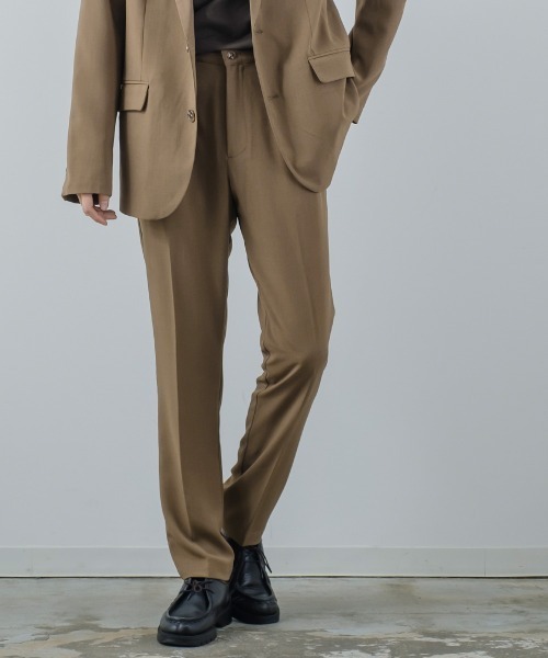 improves(インプローブス)の「ナチュラルストレッチ タック ストレート スラックスパンツ セットアップ対応(スラックス・メンズ・ブラウン/チャコール/グリーン・LARGE/MEDIUM)」の9枚目の写真