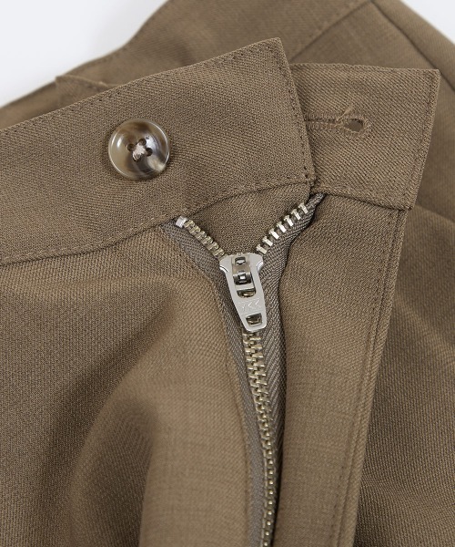 improves(インプローブス)の「ナチュラルストレッチ タック ストレート スラックスパンツ セットアップ対応(スラックス・メンズ・ブラウン/チャコール/グリーン・LARGE/MEDIUM)」の15枚目の写真