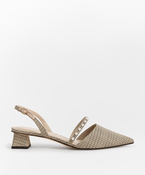 CHARLES & KEITH(チャールズ & キース)の「ビーズド スリングバックパンプス / Beaded Slingback Pumps(パンプス・レディース・ブラック/マルチ・22.5cm/23cm/23.5cm/24.5cm/25cm/25.5cm)」の2枚目の写真