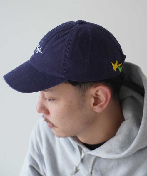 Mark Gonzales（マーク・ゴンザレス）の「【 Mark Gonzales / マークゴンザレス 】 別注 刺繍ロゴ ローキャップ（キャップ・レディース・ブラック/ネイビー/ピンク/インディゴブルー/ミント/ブラック×ホワイト/ブラック×ピンク/サックスブルー系1/サックスブルー系2/ブルー系・FREE）」の5枚目の写真